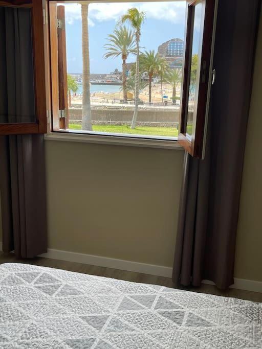 Apartamento Puerto Rico - Primera Linea De Playa Моган Экстерьер фото